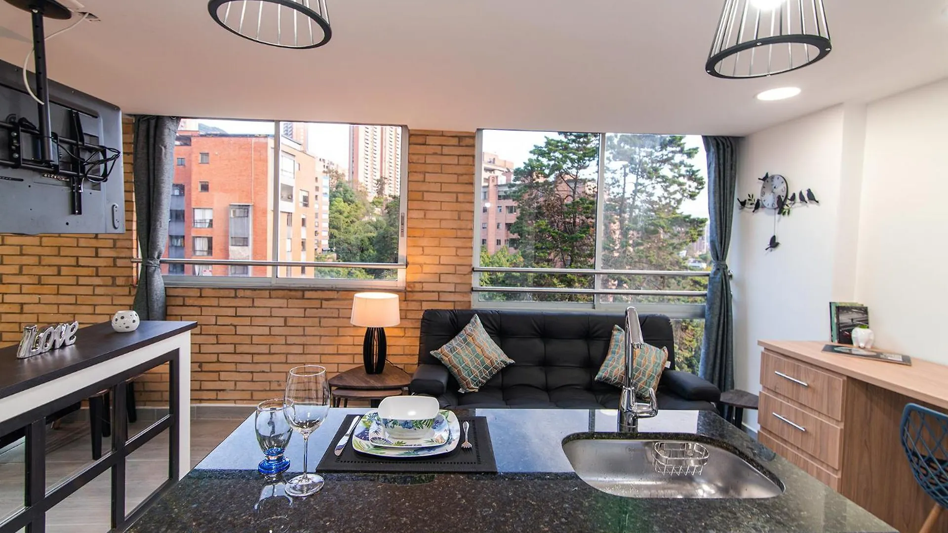 Elegante Loft Cerca De Diversion Y Malls Medellin